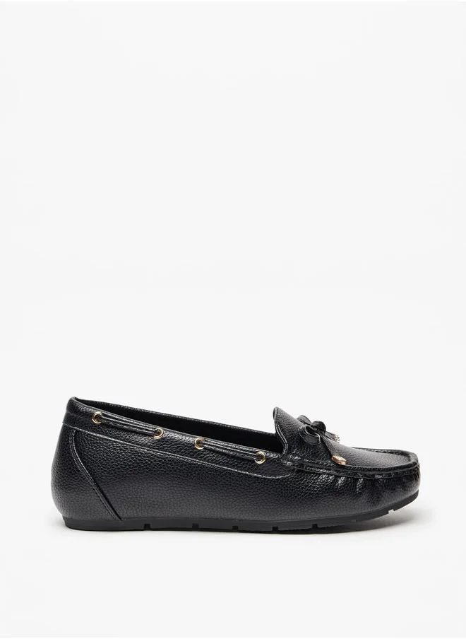 لو كونفورت Women's Textured Slip-On Loafers with Bow Accent