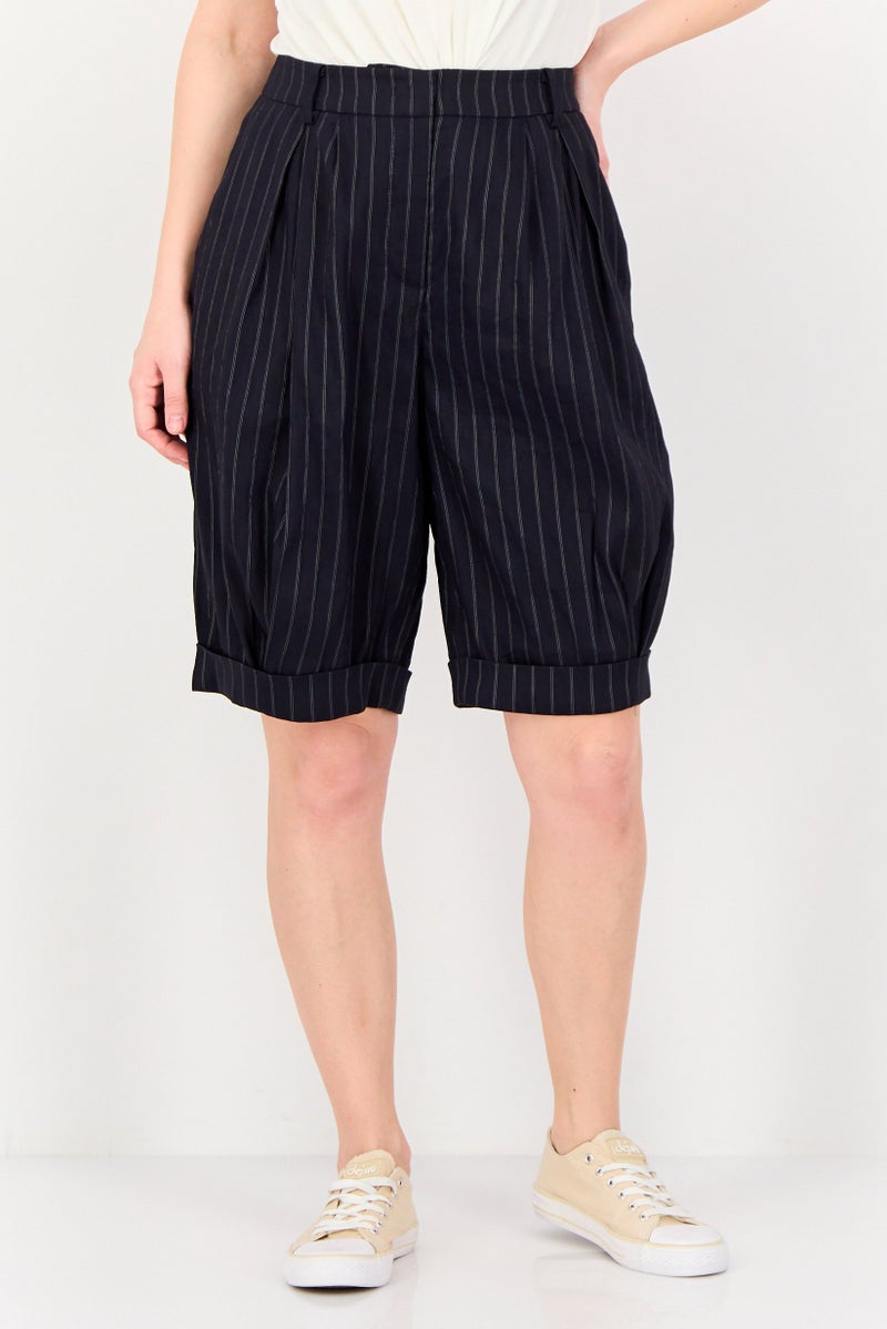 SELECTED شورتات أساسية بخطوط دقيقة للنساء، متعددة الألوان - Image 1