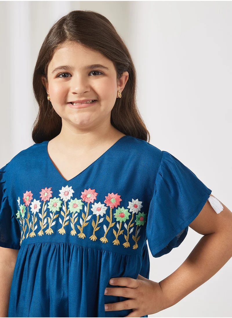 HANA & SARA Kids Embroidered Detail Jalabiya