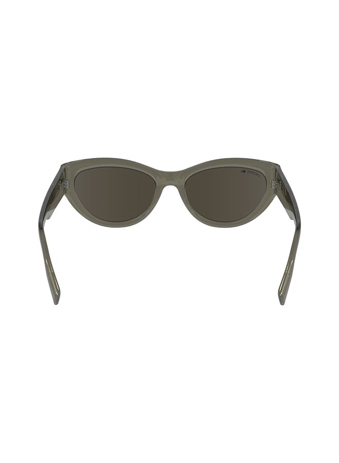 LACOSTE نظارة شمسية بتصميم عين القطة للحماية من الأشعة فوق البنفسجية للنساء - L6013S-210-5418 - مقاس العدسة: 54 ملم - Image 4