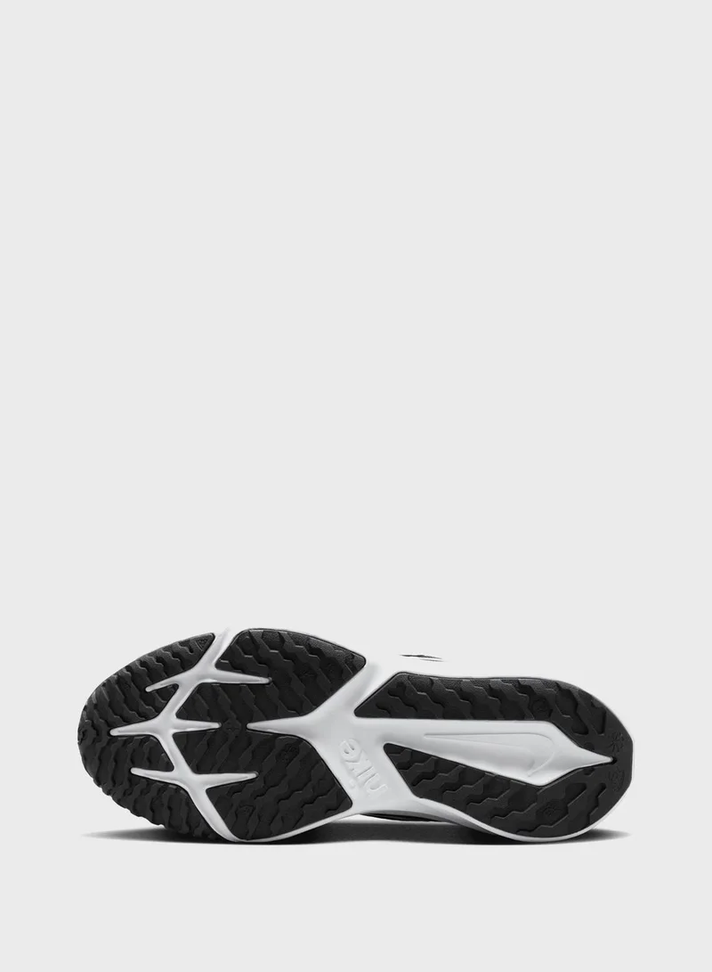Nike Youth Star Runner 4