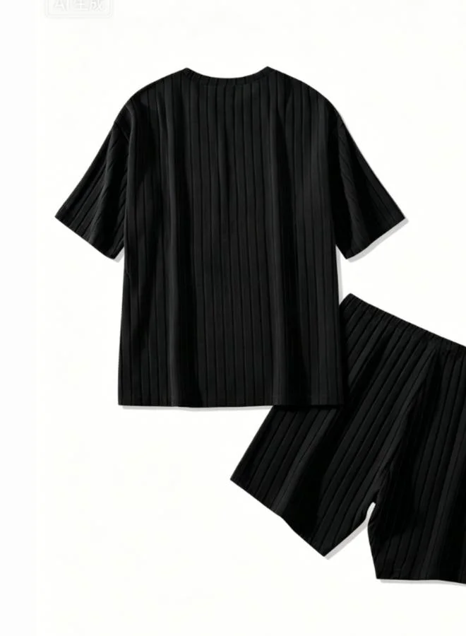 تايك تو Plus Size Black Textured T-Shirt and Shorts Pyjama Set