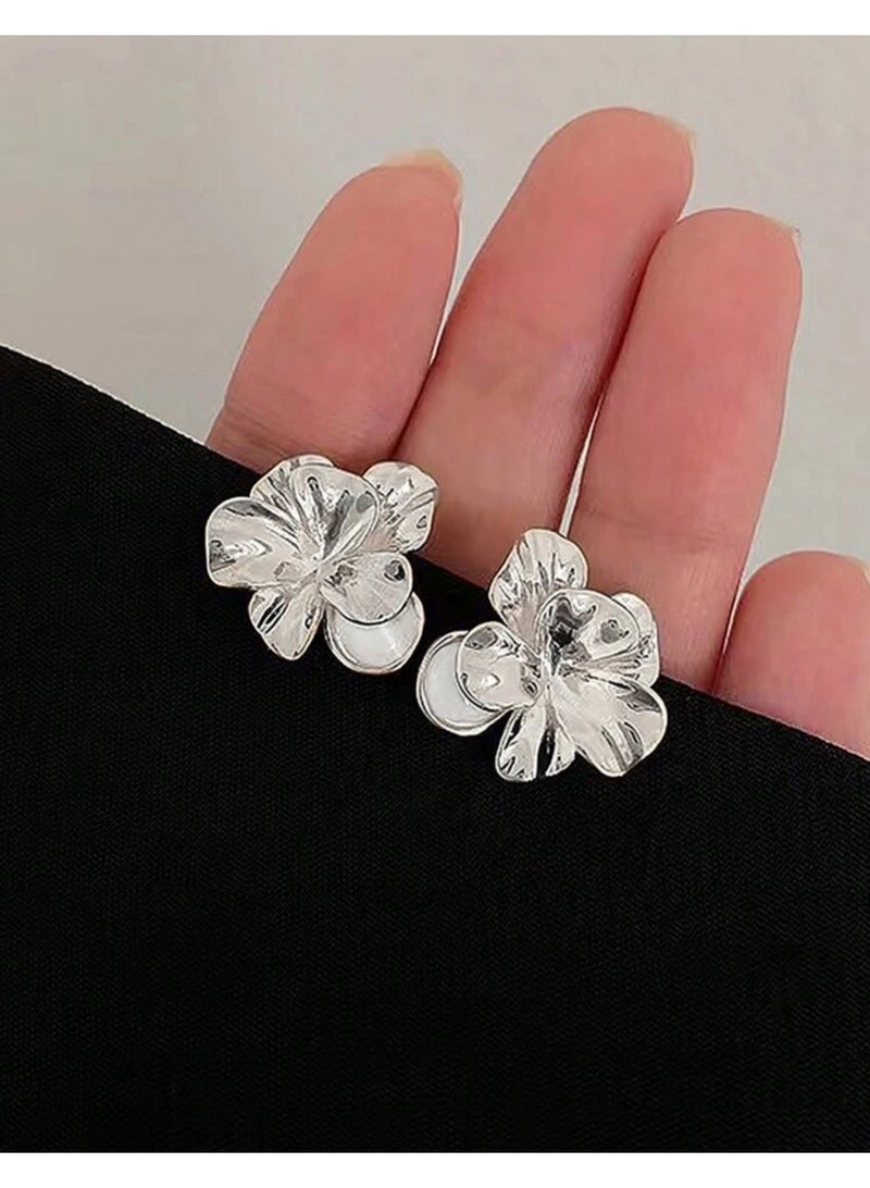 Dangle Charms Elegant & Trendy Silver Plated Earrings For Women - Image 4