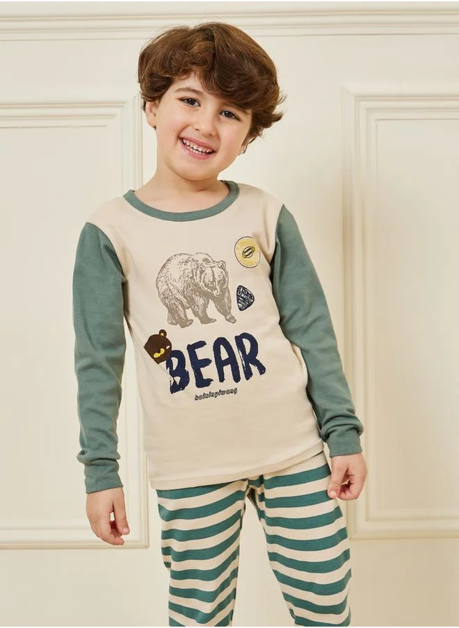 ستايلي Bear Printed T-Shirt & Striped Pyjama Set