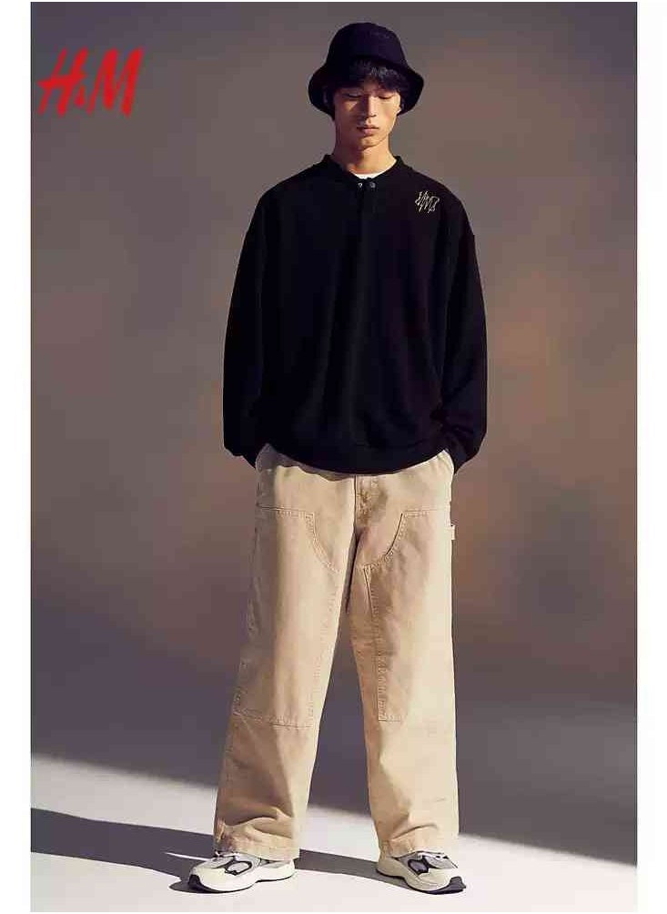 H and M - HM New Fashionable Casual Round Neck Loose American Long Sleeved Sweatshirt - Image 1