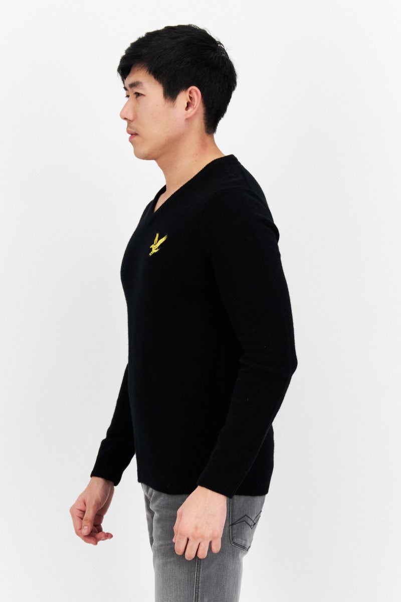 Lyle & Scott Men V-Neck Brand Logo Long Sleeves Sweatshirt, Black - Image 2