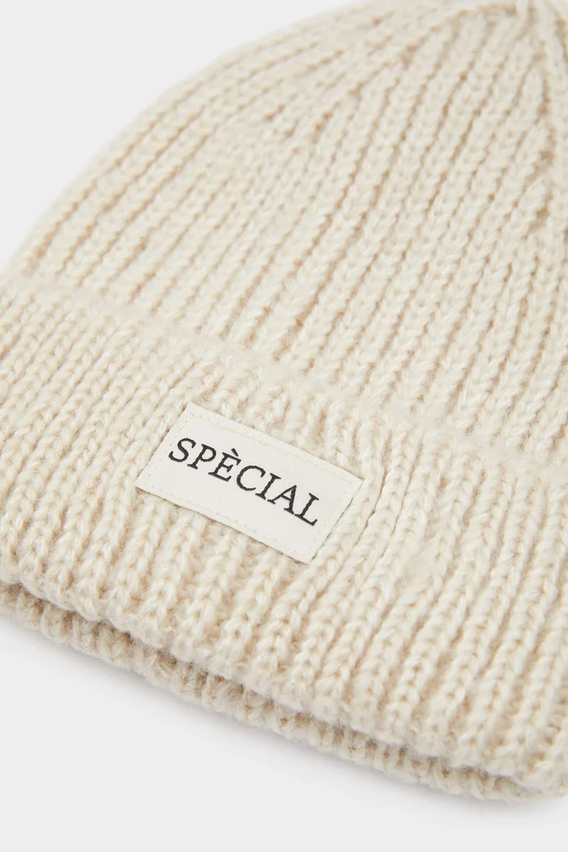 Defacto  Woman Winter Beanie for Women | Best Price UAE