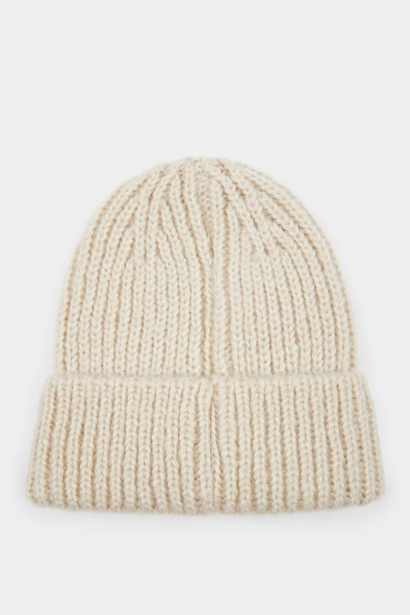 Defacto  Woman Winter Beanie for Women | Best Price UAE