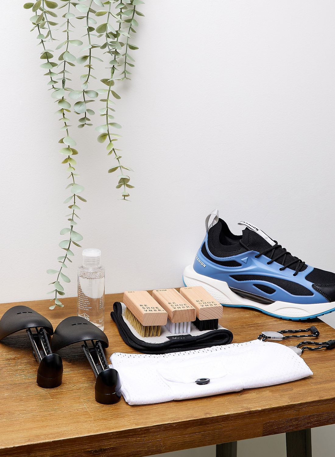nike shoe care kit