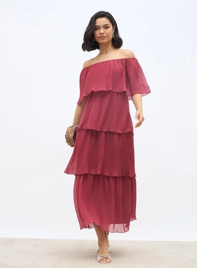 ستايلي فستان ماكسي ستايلي سادة بكتف مكشوف وطبقات