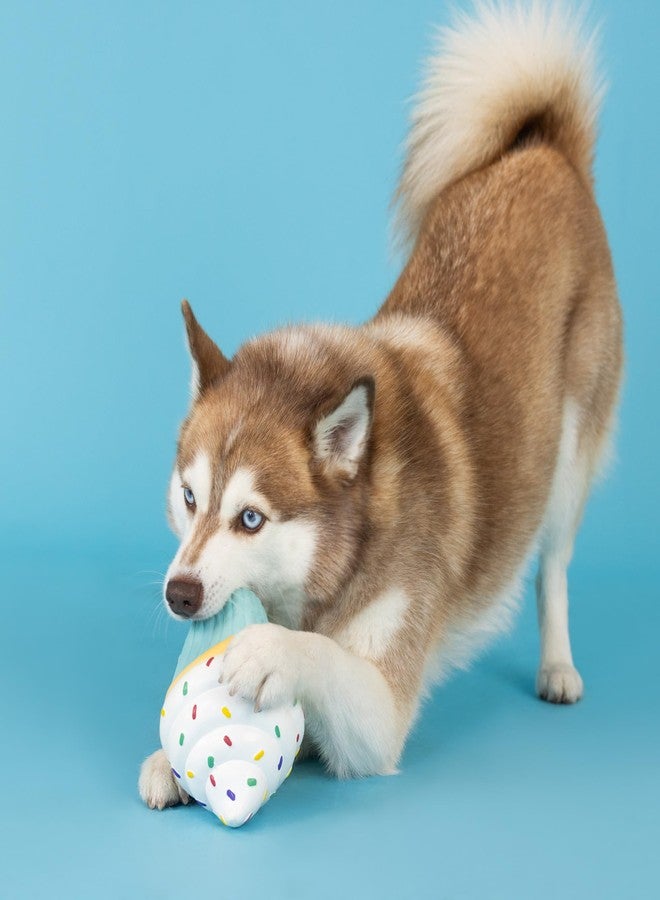 Fringe Studio Dog Toy, You Bake Me Crazy, Latex, Pet Shop Collection (366013) - Image 5
