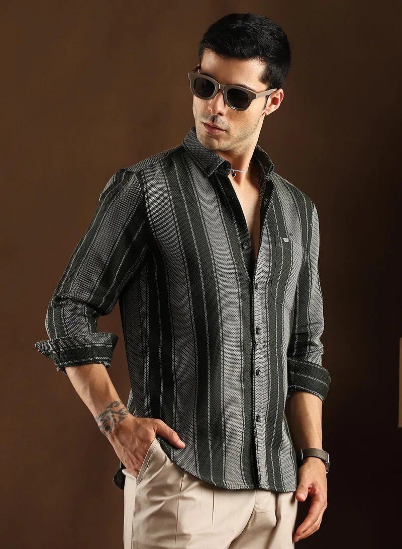 كامبوس سوترا قميص رجالي أخضر مخطط كاجوال بياقة عريضة وأكمام طويلة