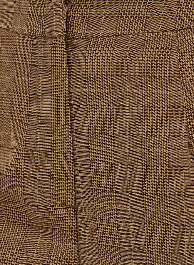 Styli Checked High Rise Flared Pants  - Image 3