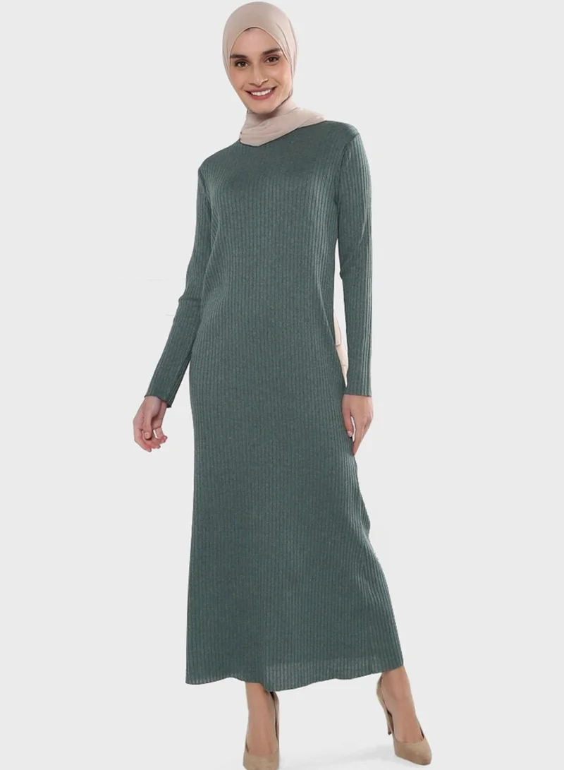 Tavin by Modanisa Crew Neck Maxi Dress
