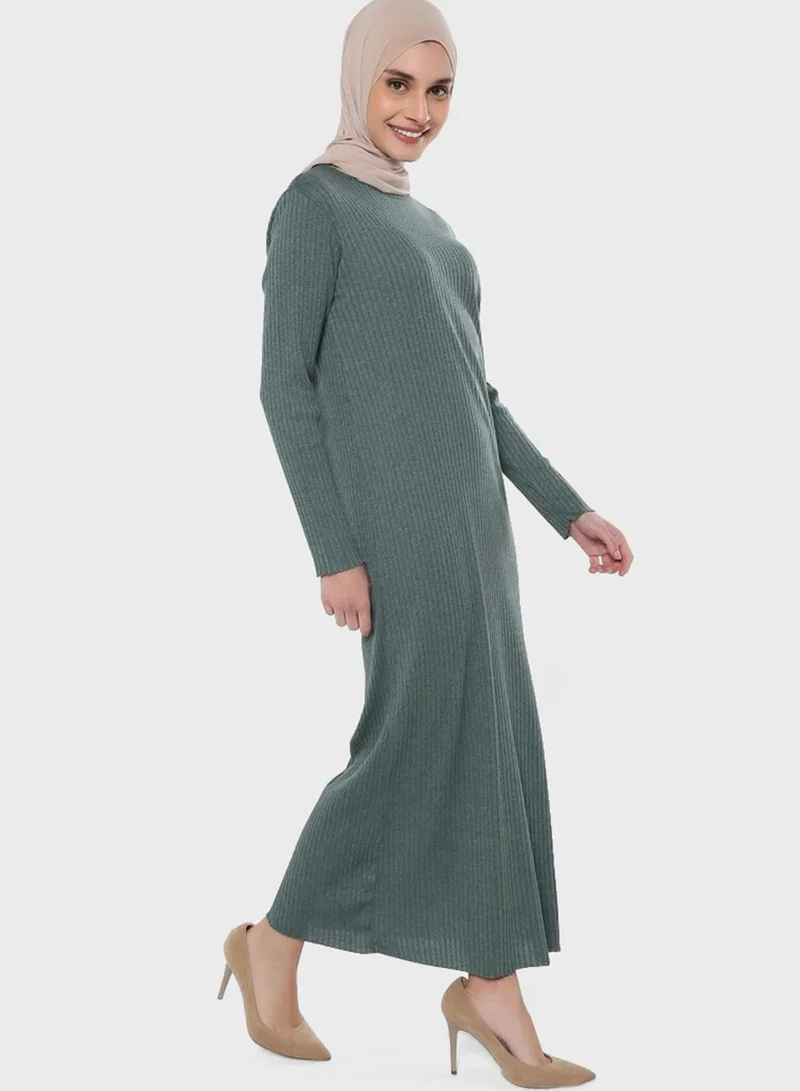Tavin by Modanisa Crew Neck Maxi Dress