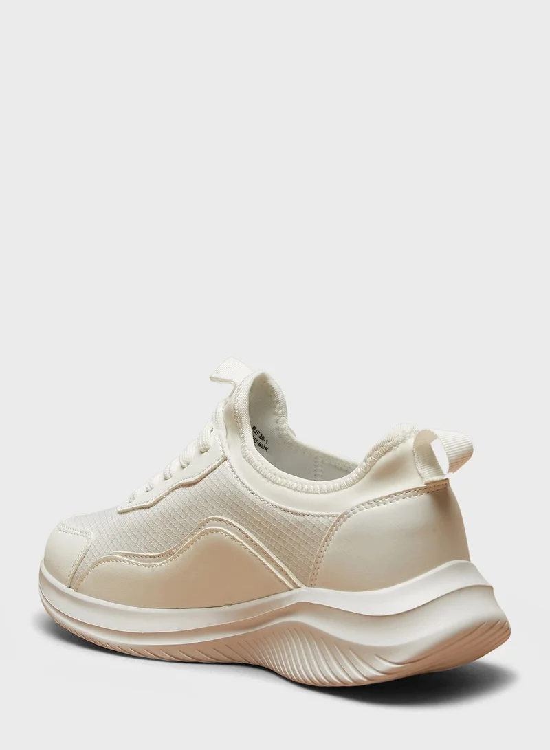 shoexpress Casual Shoes