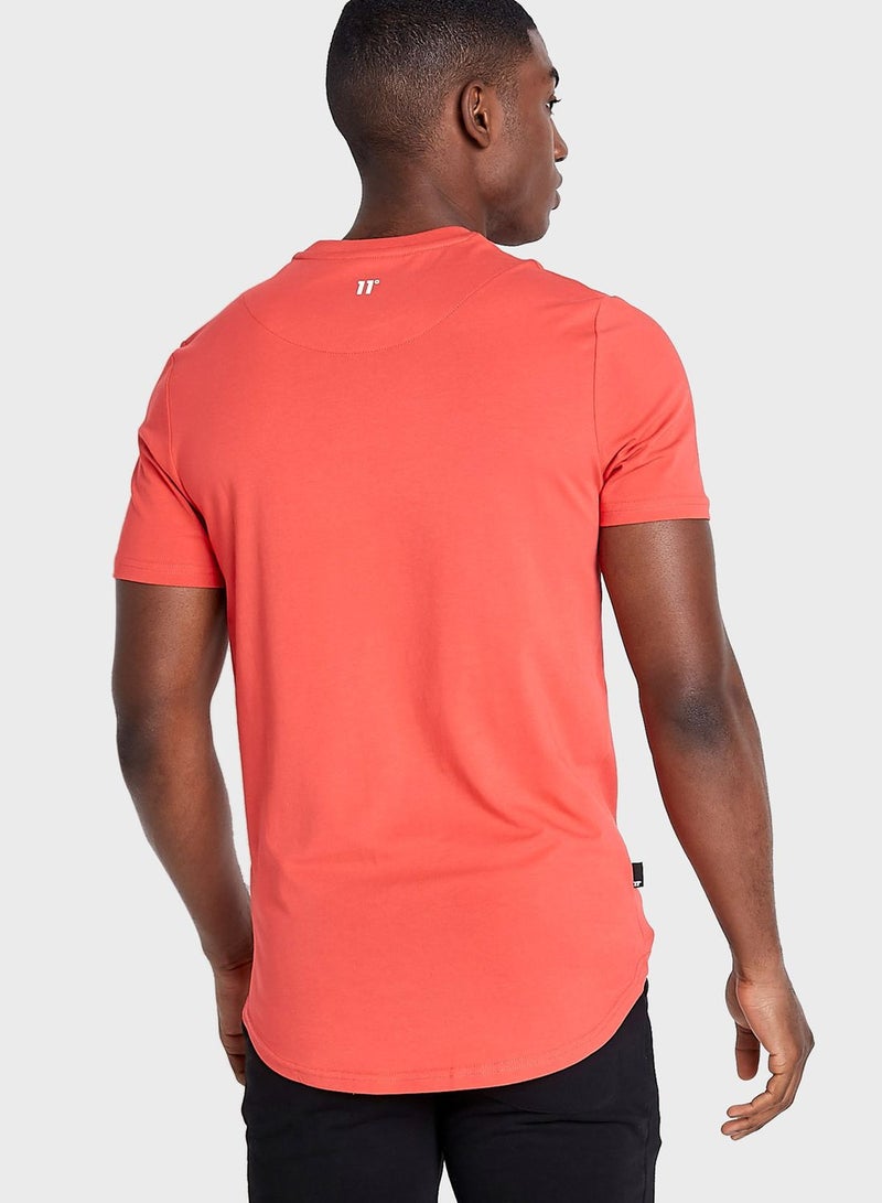 11_ديجريز تيشيرت مزين بخطوط - Image 2