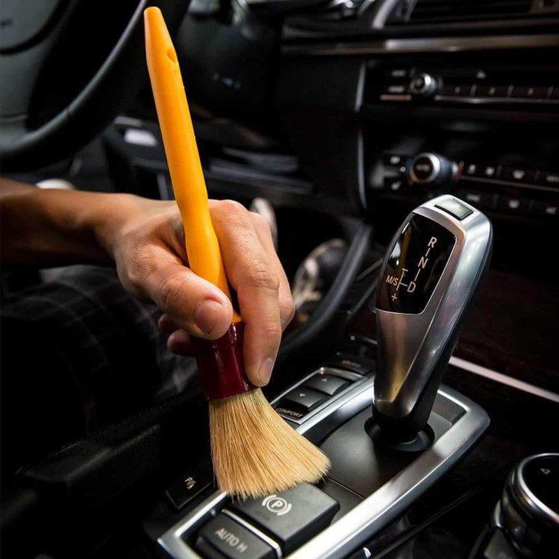 Chemical Guys Heavy Duty Interior & Exterior Dusting Brush, Yellow, 8 Inch - Image 4