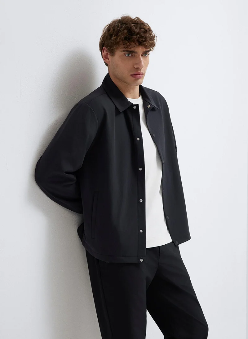 Mavi Solid Regular Fit Jacket