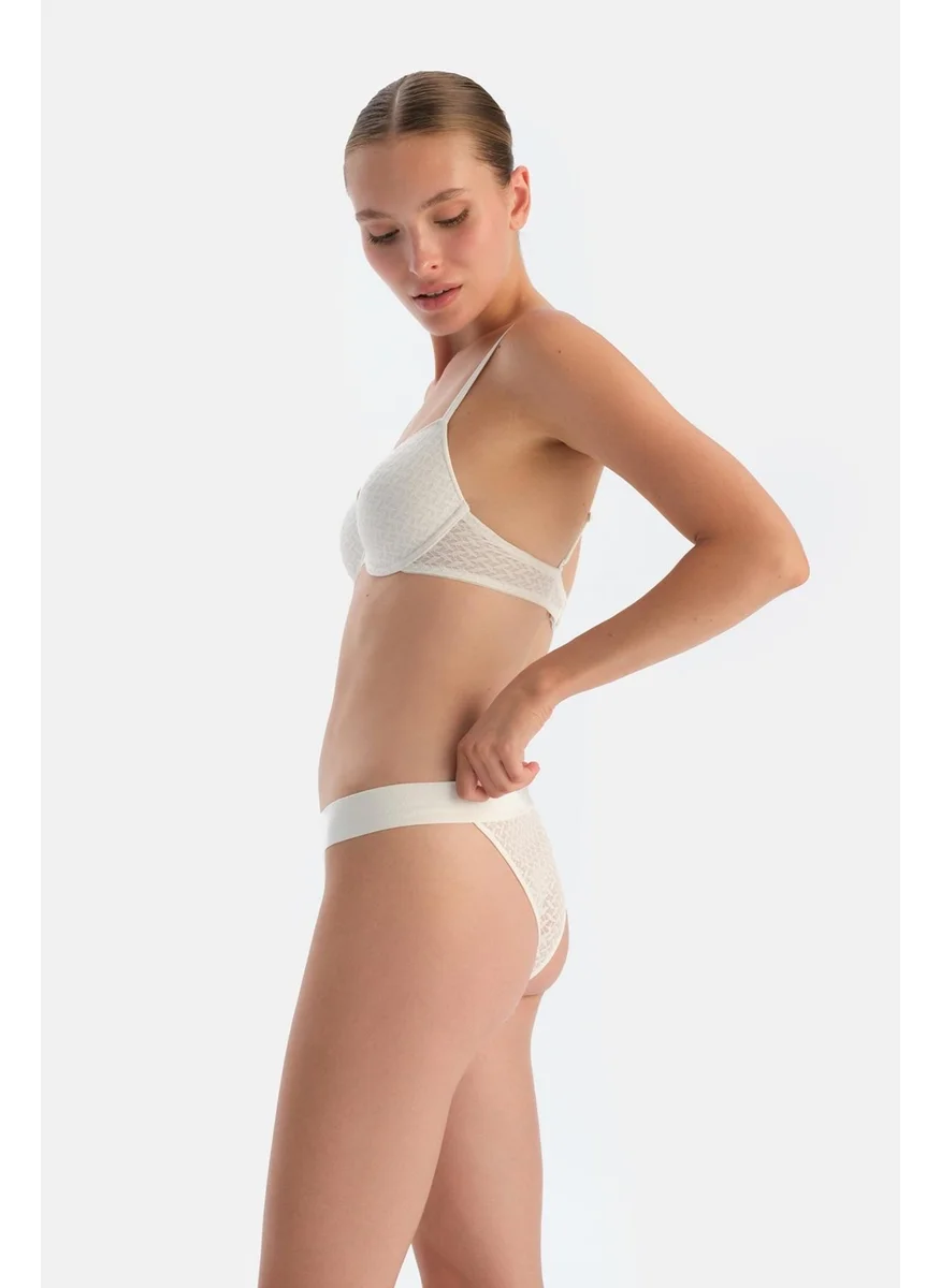 dagi Off White Premium Lace and Elastic Detailed Brazilian Panties
