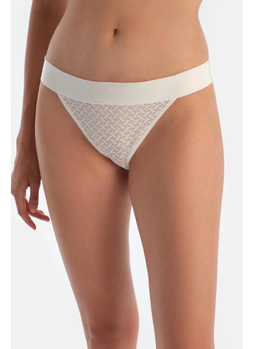dagi Off White Premium Lace and Elastic Detailed Brazilian Panties