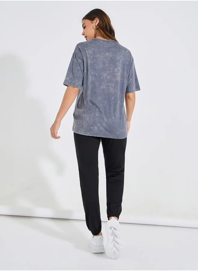 ستايلي Acid Wash T-Shirt with Joggers Co-Ord Set