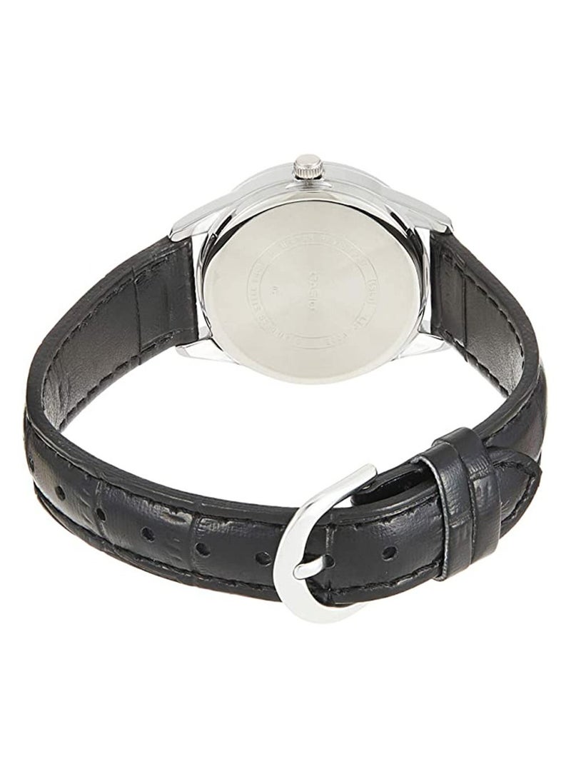 CASIO Women's Dress Water Resistant Analog Watch LTP-V005L-7BUDF - Black - Image 2