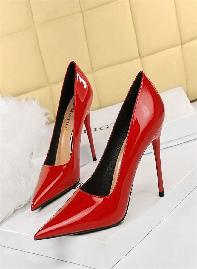 BIGTREE Simple Shallow Pointed High Heels 10CM Red