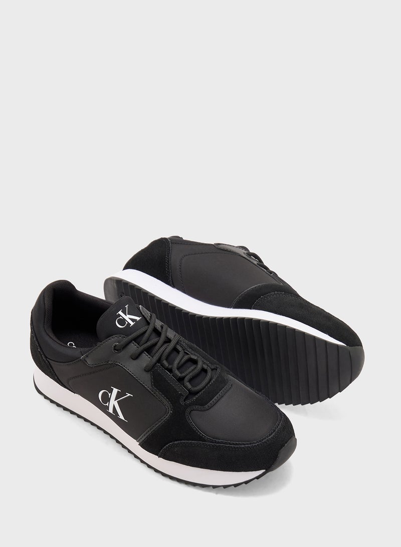 Calvin Klein Jeans Hanoi  Low Top Sneakers - Image 3