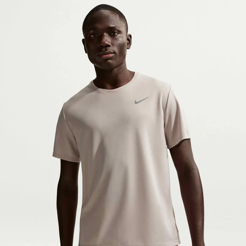 Nike Men's Miler Dri-FIT UV Running T-Shirt