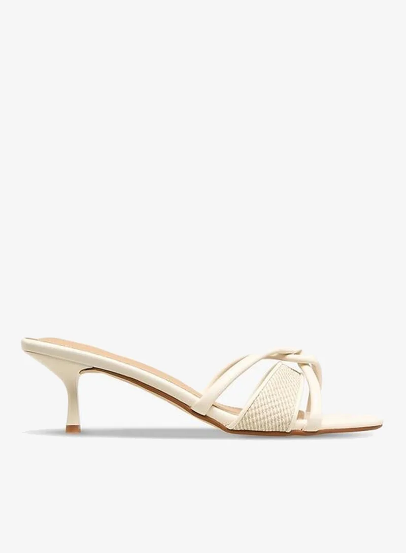 فلورا بيلا من شو إكسبرس صنادل فلورا بيلا النسائية بكعب واسع وحزام بعقدة