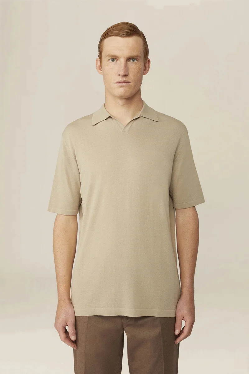 Men's 100% cotton knit polo shirt with Derby collar - Sand