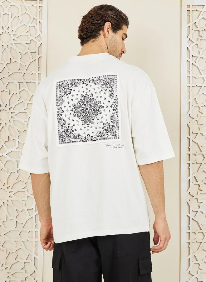 Styli Premium Back Paisley Print Patch Detail Boxy T-shirt