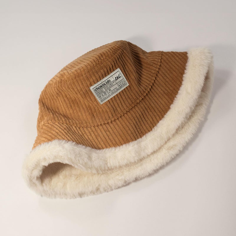 CHOK.LIDS Reversible Fur Bucket Hat Elegant Fuzzy Bucket Hat Corduroy Trendy Winter Hat Fluffy Warm Fashionable Fleece (Camel/Ivory) - Image 3