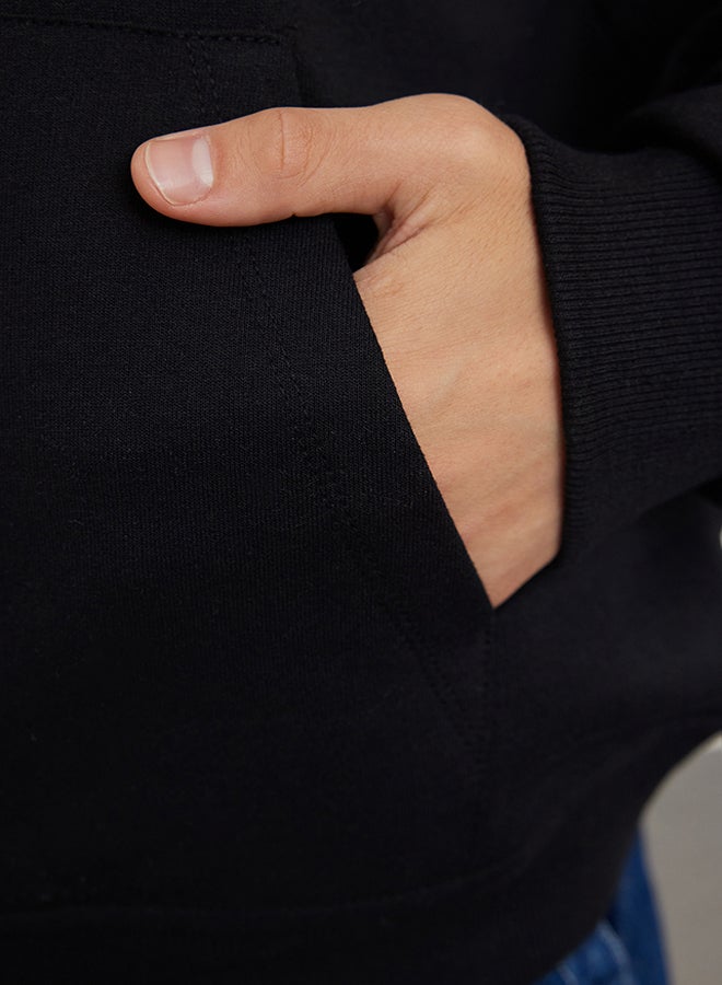 trendyol Black Oversize/Wide Cut Basic Hooded Sweatshirt with Fleece Inside TMNAW23SW00195  - Image 4
