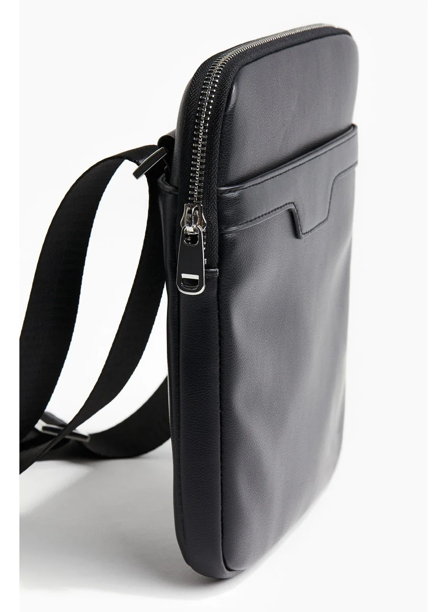 اتش اند ام Small Shoulder Bag