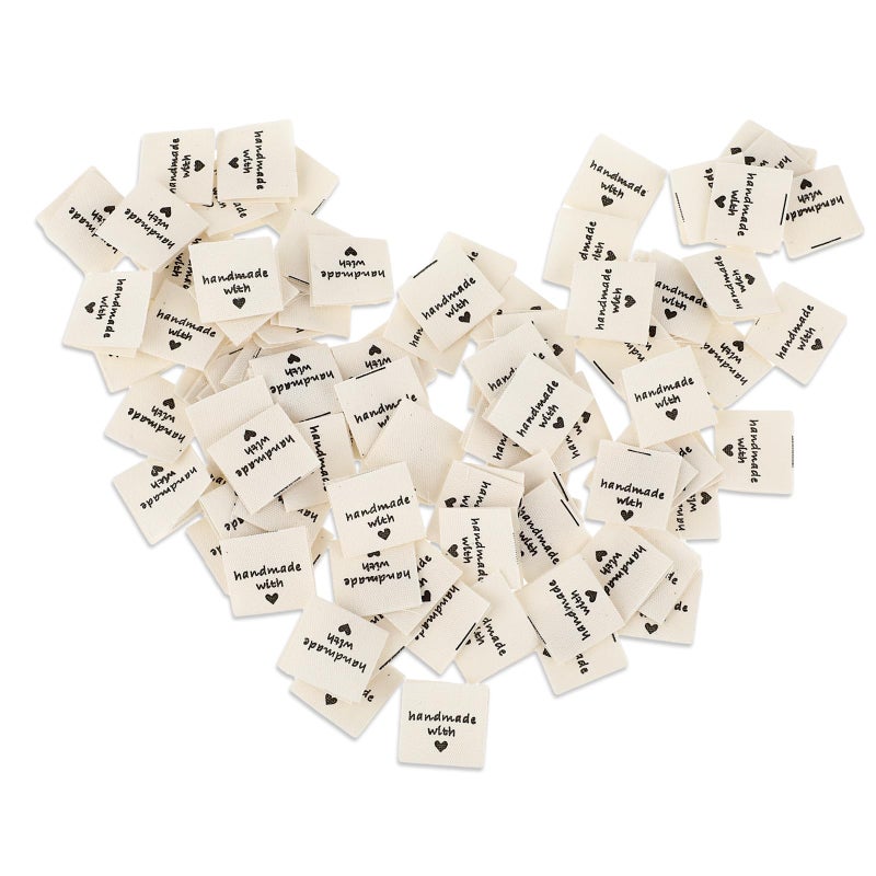جيفداد 100 قطعة ملصقات خياطة للأشياء المصنوعة يدويًا ملصقات مصنوعة بحب علامات مطبوعة للخياطة على الملابس ملصقات قماش للأشغال اليدوية الحياكة الكروشيه الخياطة بيج فاتح