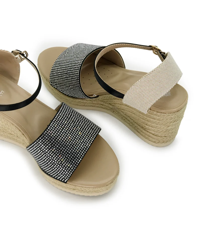 Cuple Embellished Wedge Heel Sandals