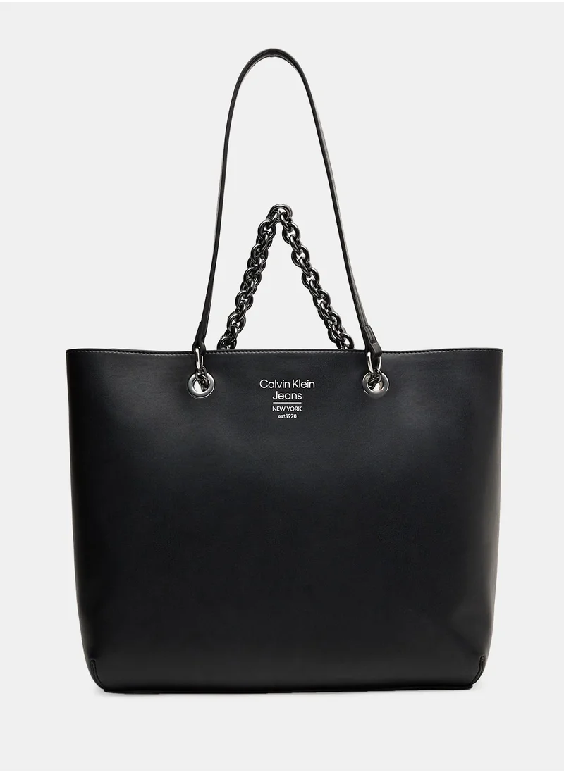 Calvin Klein Jeans Sculpted Shopper Bag