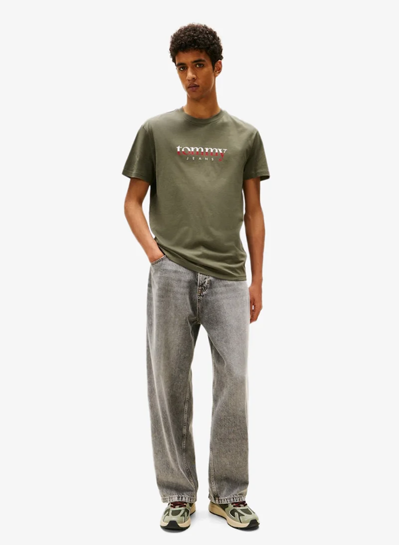 TOMMY JEANS  Logo Crew Neck T-Shirt for Men | Best Price UAE