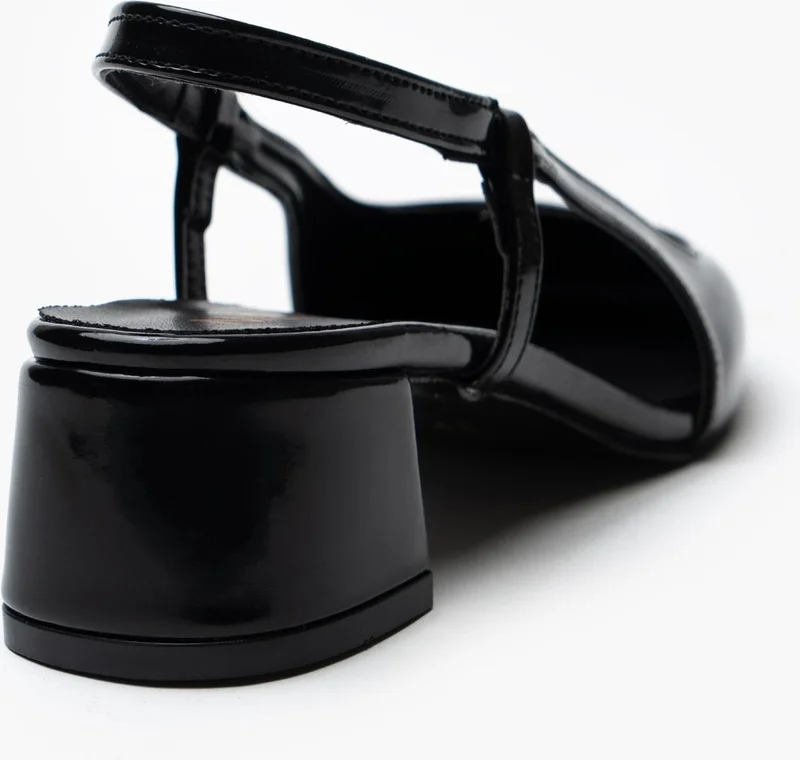 Nişantaşı Shoes Ophelia Black Patent Leather Rubber Detail Short Heeled Women's Ballerinas
