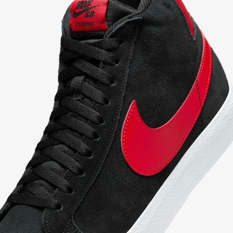 Nike SB Zoom Blazer Mid Skate Shoes