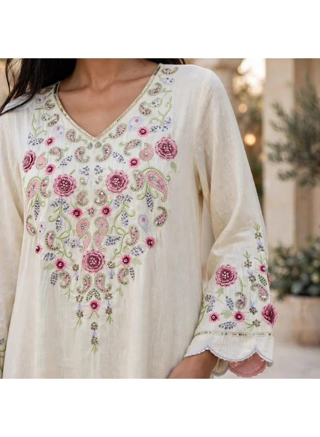 Ikkxa  Paisley Embroidered V Neck Jalabiya with Scalloped Sleeves for Women | Best Price UAE