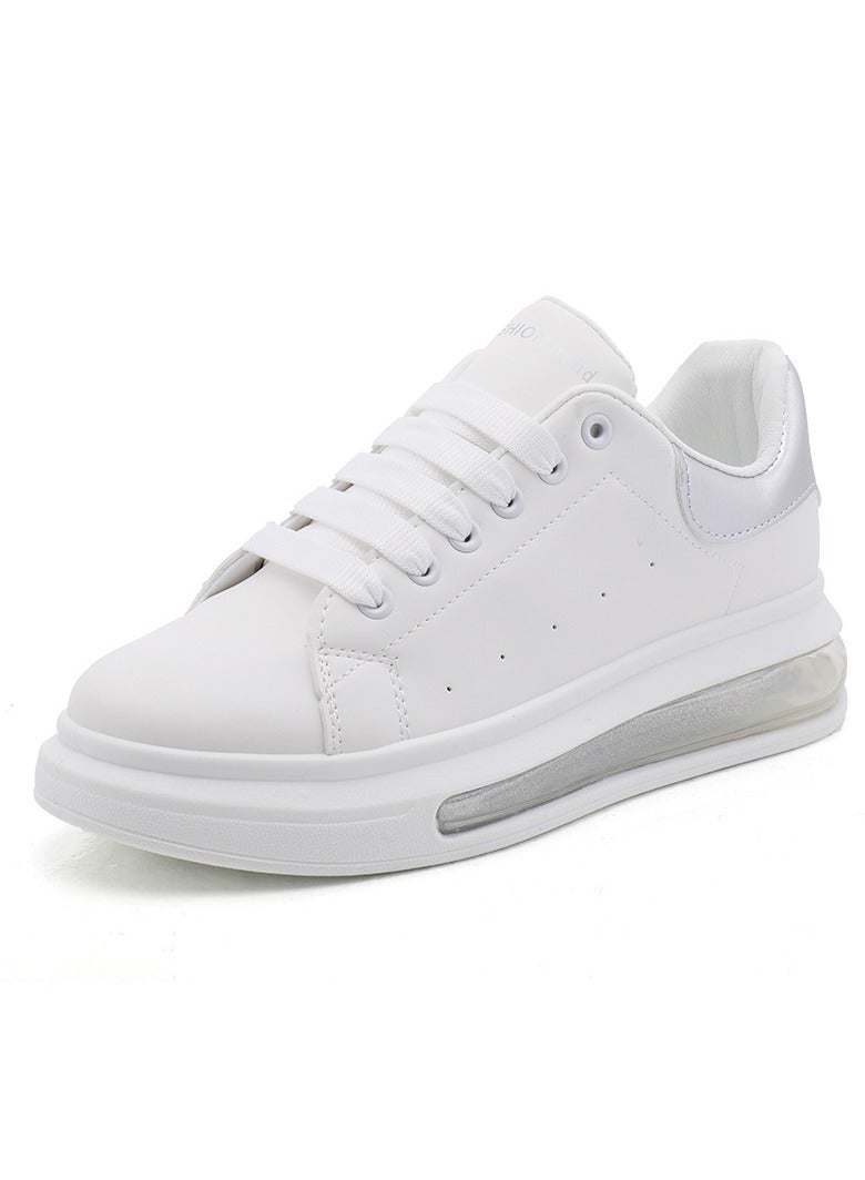 KUYING Popular Classic McQueen Heightening Little White Shoes 