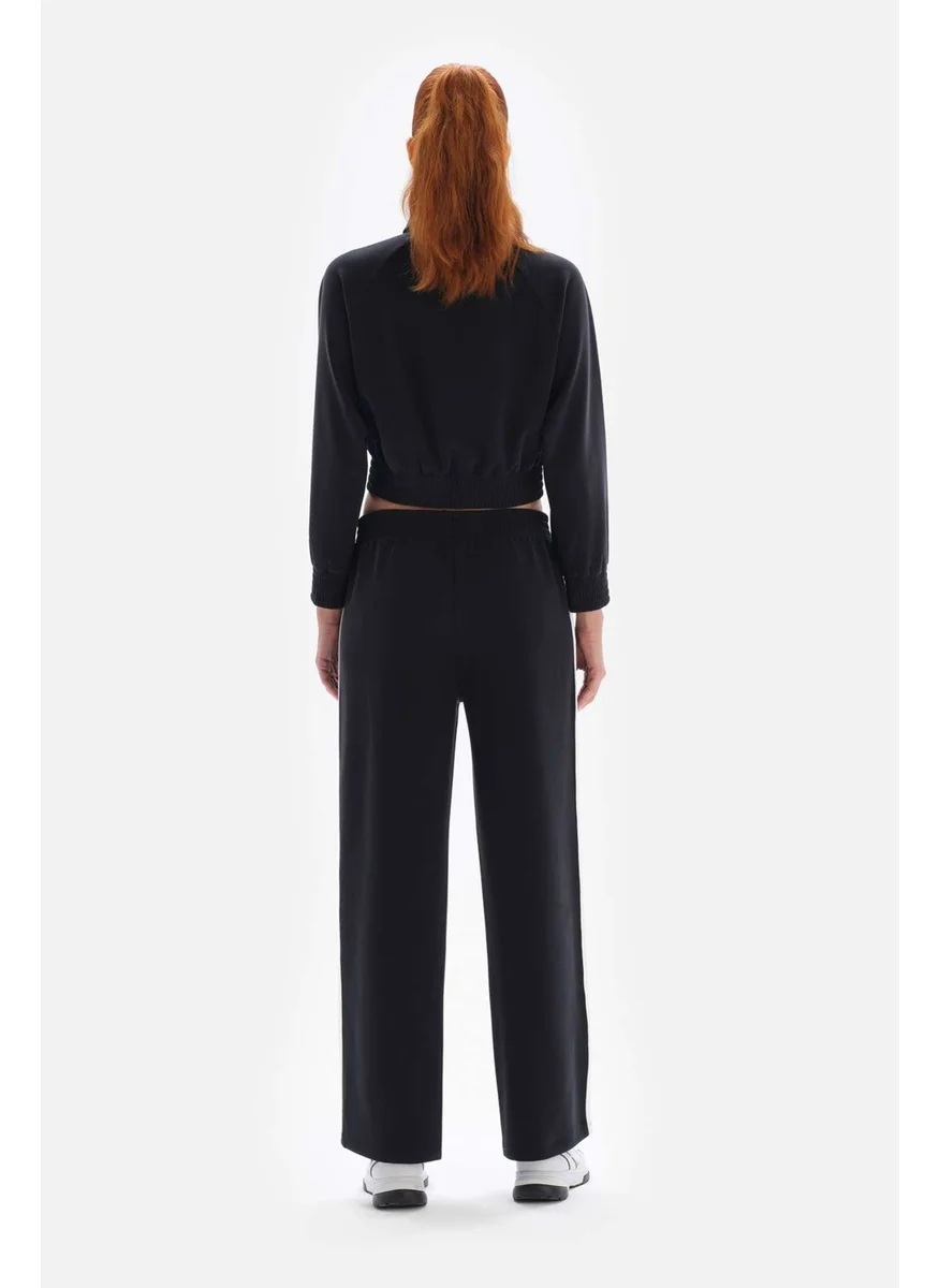 داجي Black Women's Jacket Buttoned Cupro