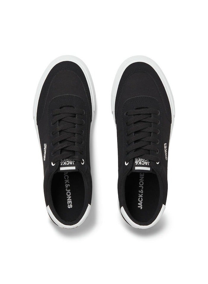 Casual Low Top Sneakers