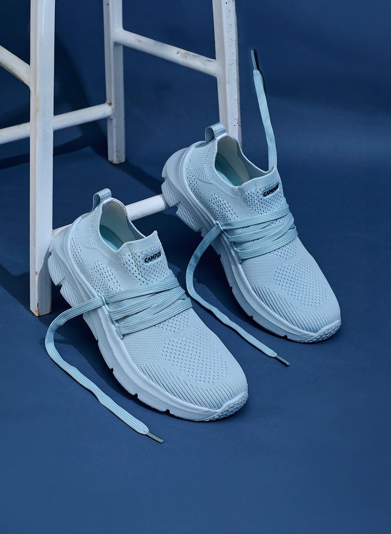 كامبس حذاء نسائي أزرق سهل الارتداء بتصميم سادة أحادي اللون يبرز كل إطلالة - Image 3