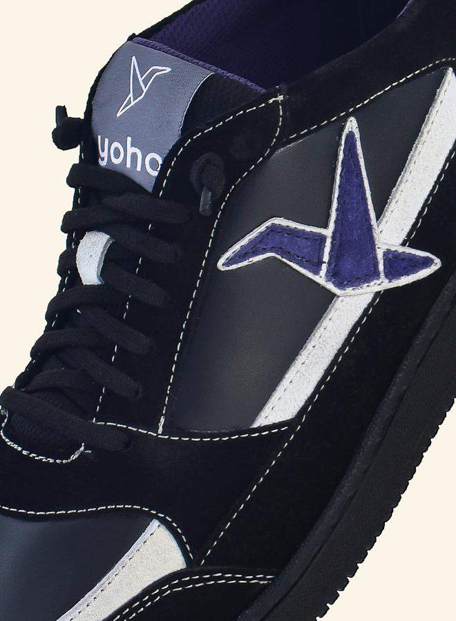 YOHO Men Black Textured Logo Detail Sneakers - Image 5