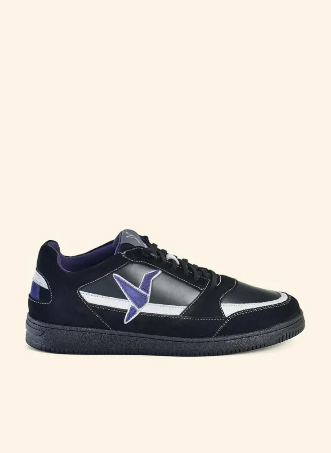 YOHO Men Black Textured Logo Detail Sneakers