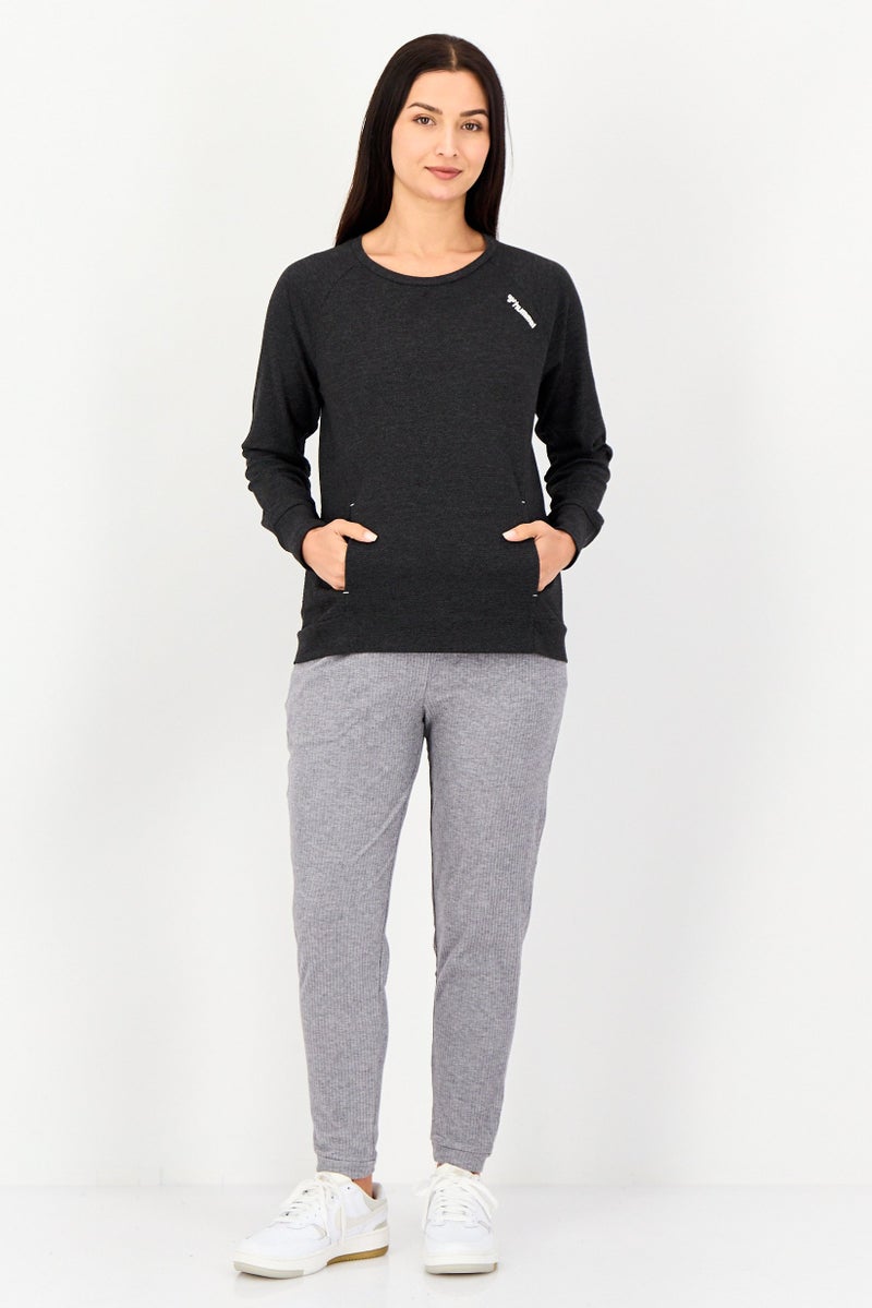 Hummel Women Sportswear Fit Long Sleeve Outdoor Sweatshirt, Black - Image 4